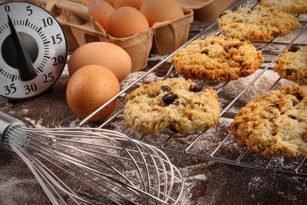 3 healthy twists to the classic oatmeal raisin cookies recipe