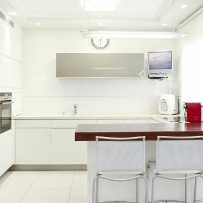 Cleaning tips for your kitchen furniture