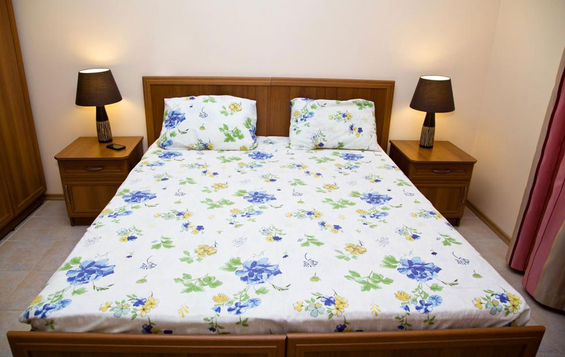 Pros and cons of different types of mattresses