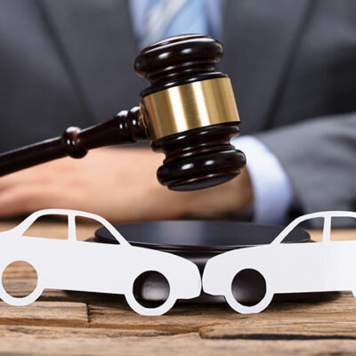 3 Reasons to Hire an Auto Accident Lawyer