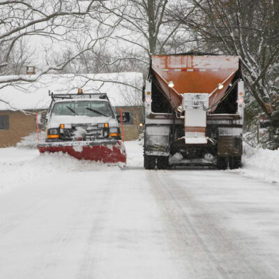 Buying used snow plows &#8211; here&#8217;s what you need to know