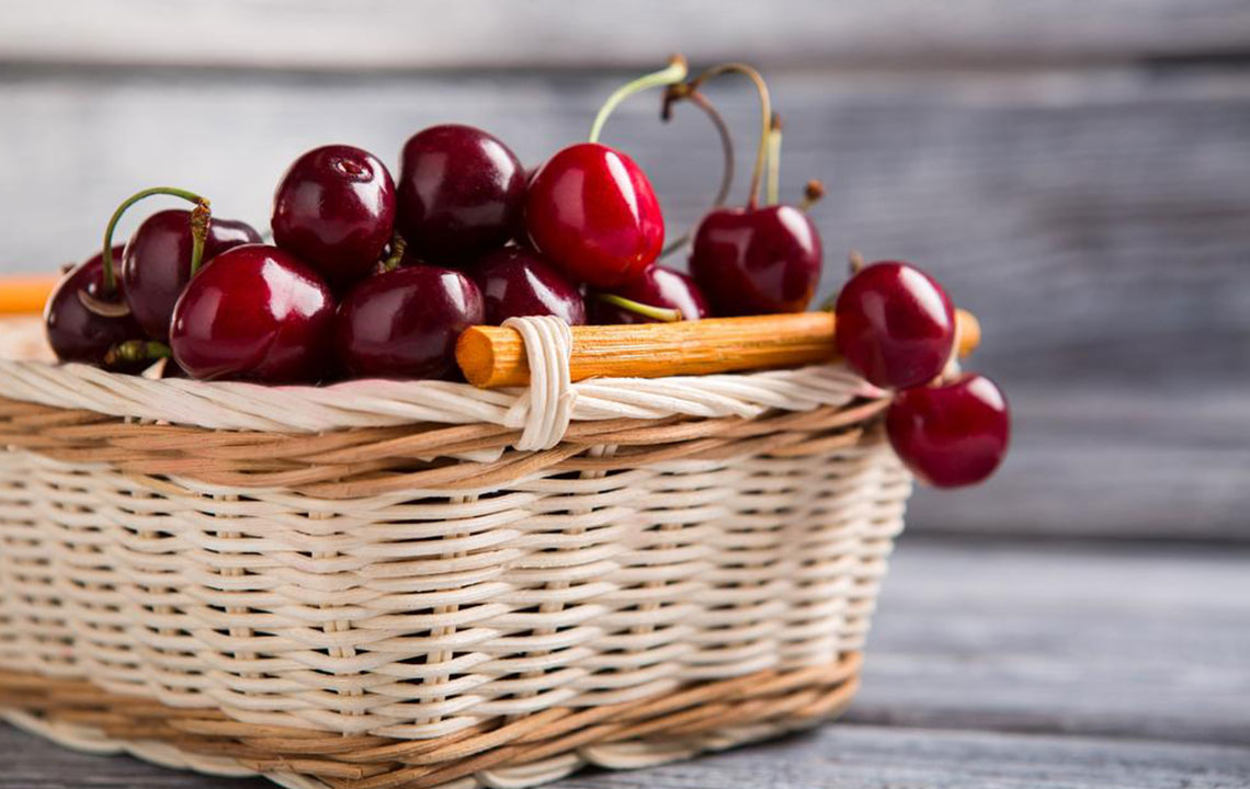 Here&#8217;s How Cherries Help in Gout Treatment