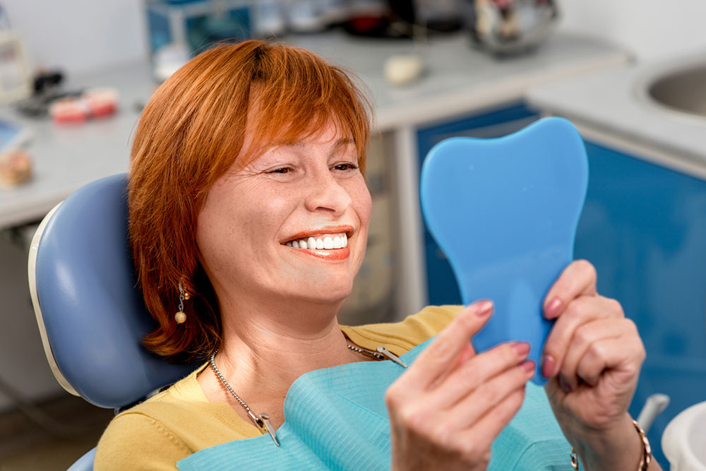 Tips to Save Costs and Get Affordable Dental Implants