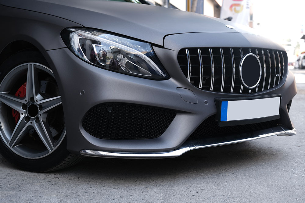 Top Reasons to Buy the Mercedes-Benz AMG A 35