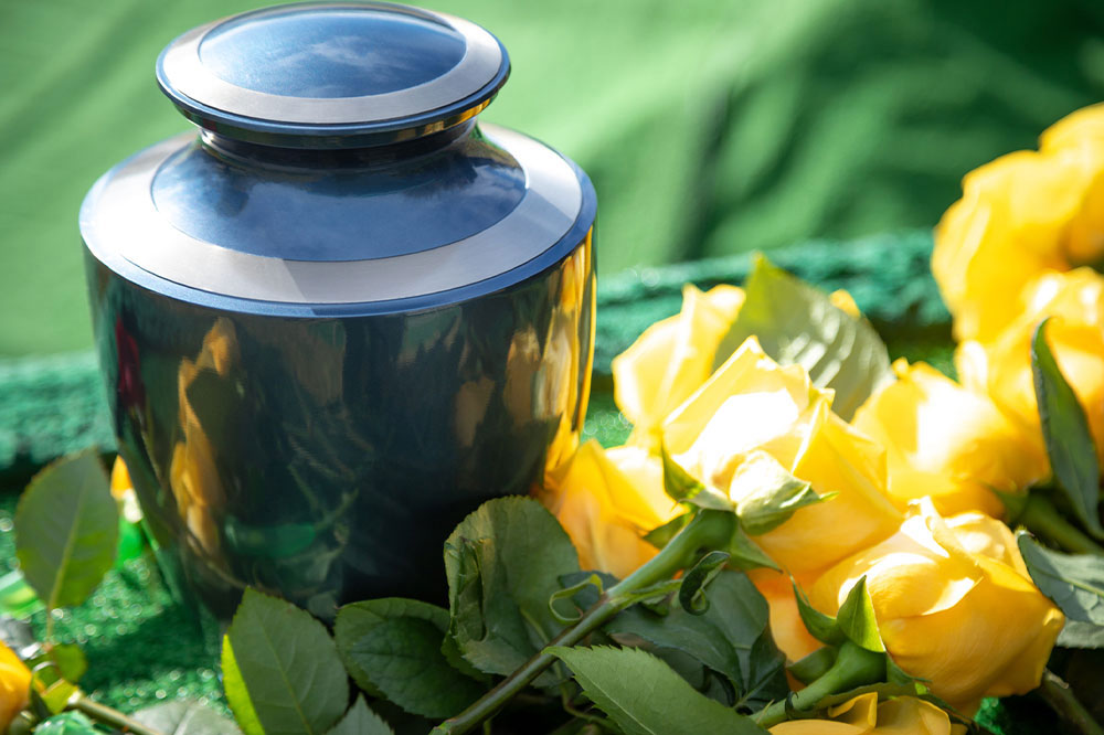 Tips to Find the Right Prepaid Cremation Plans for Seniors