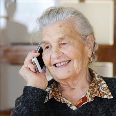 6 Cyber Monday 2023 Phone Plans for Seniors