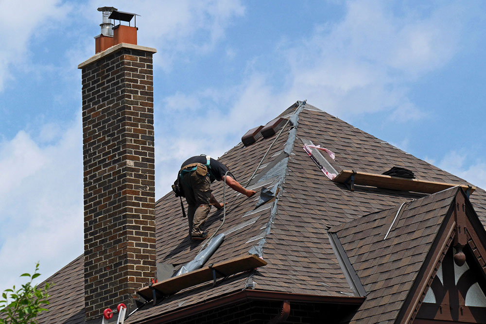 Important Things to Consider While Repairing a Roof