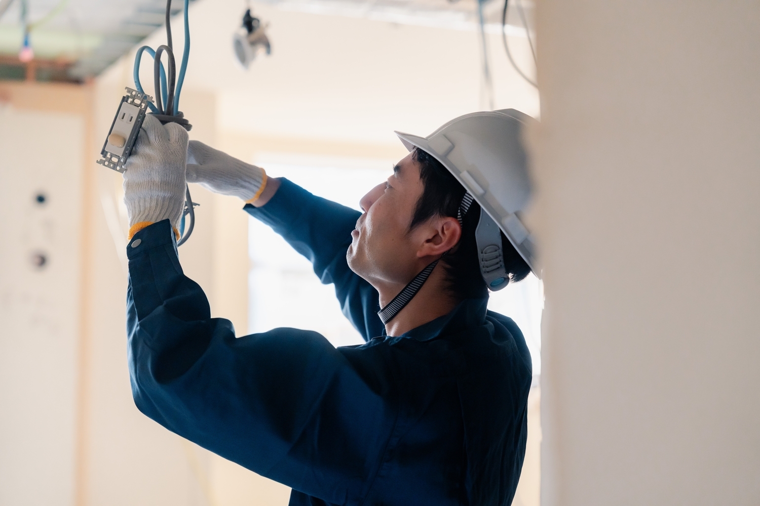 Electrifying Opportunities: A Comprehensive Guide to Electrician Jobs in Japan